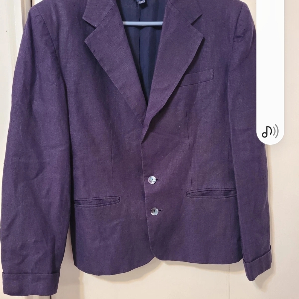 Ralph Lauren Vintage Navy Blazer. Made In USA.  100% Linen.